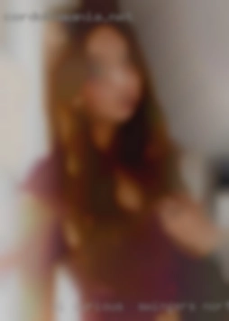 Bi-curious  or swingers Northern Virginia bi-sexual female.